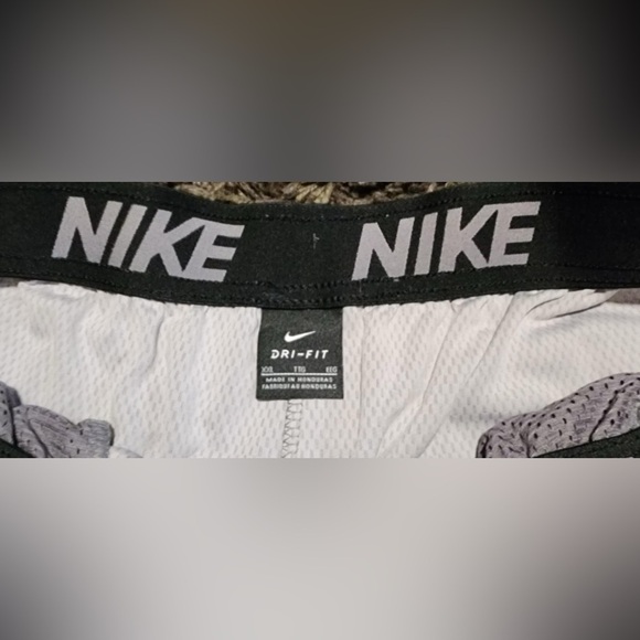 Nike Dri-Fit Gray Men's Size 2XL Shorts EUC - Picture 5 of 9